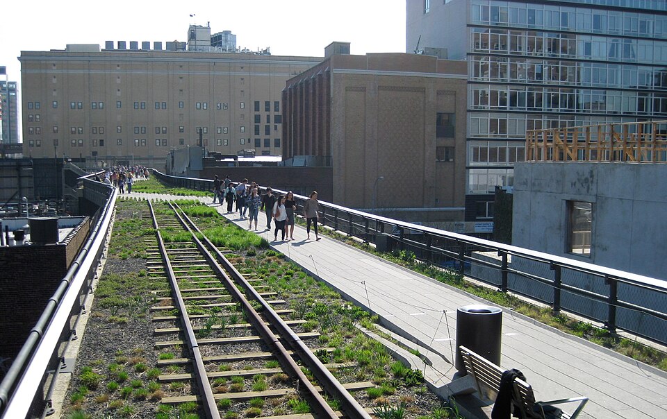 File:Highline NYC 4546199798 2fb244ec8b-2.jpg