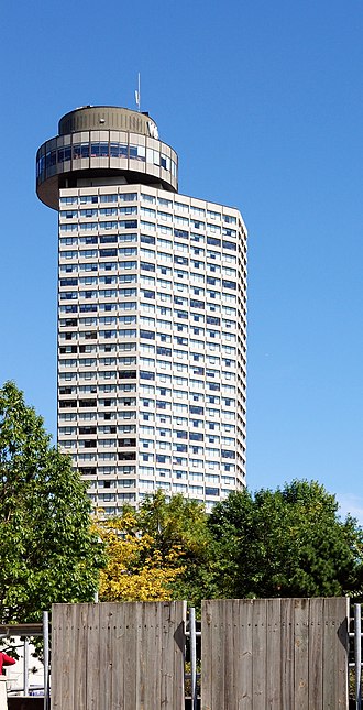 Toronto - ON - Westin Harbour Castle Hotel.jpg