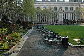 Bryant Park with NYPL.jpg